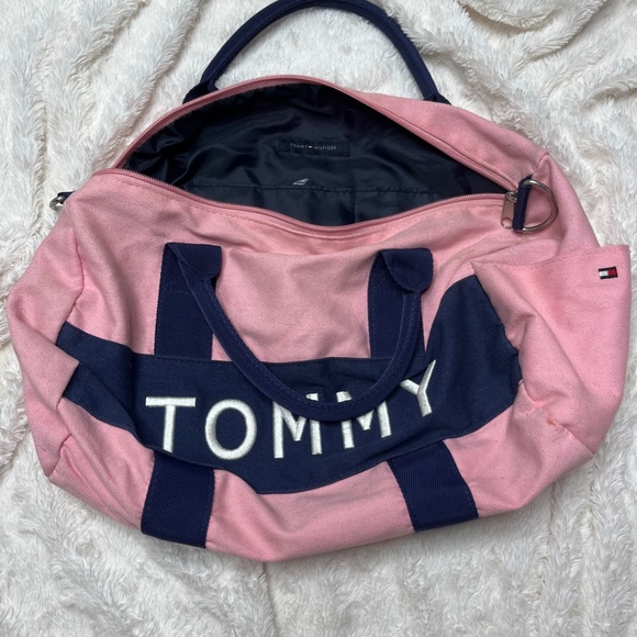 Tommy Hilfiger small duffle bag - Picture 3 of 4
